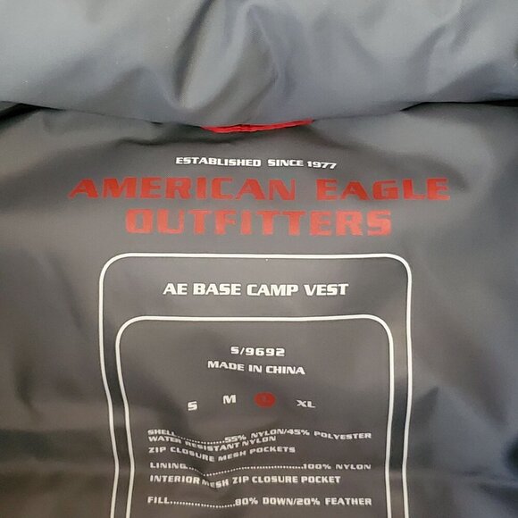 American Eagle Outfitter Large Red AE Base Camp Vest Down-Filled Water-Resistant - Picture 6 of 11